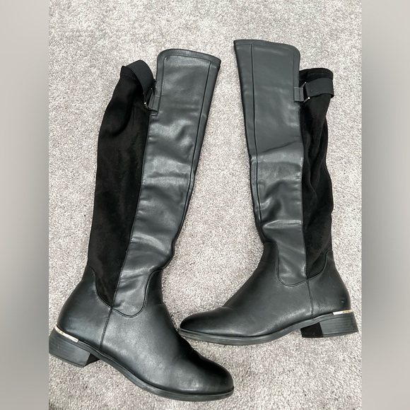 Knee high boots - Picture 1 of 6